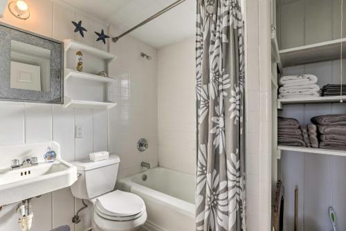 Waterfront Crawfordville Home on Live Oak Island! - image 7