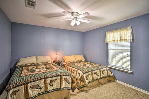 Lake Texoma Getaway - 3 Miles to Highport Marina! - image 6