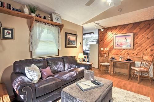 Private Getaway with Hot Tub, 4 Mi to DTWN Gatlinburg