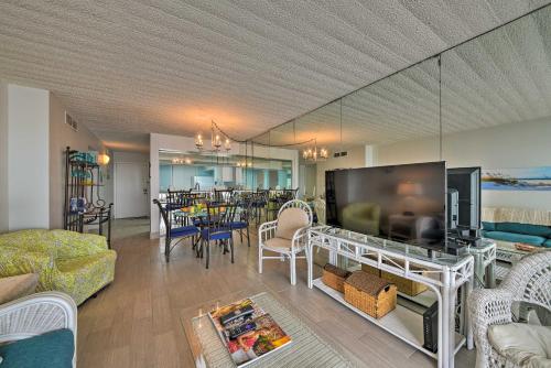Galveston Beachfront Condo with Stunning Ocean Views! - image 7