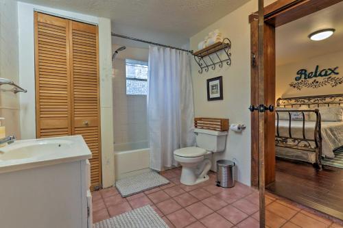 Restored Hill Country Cottage with Updated Yard! - image 5