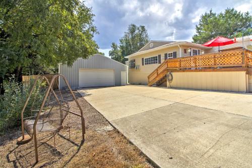 Bull Shoals Lake Home at Beaver Creek Marina!