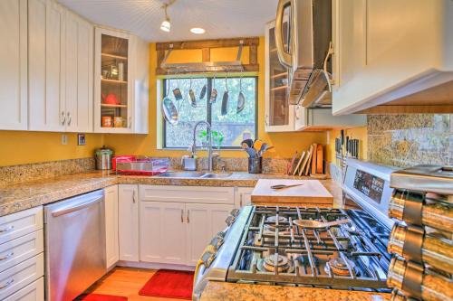 Modern South Whidbey House - Steps to Tidal Flats! - image 9
