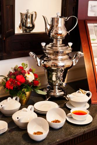 Garden Boutique Hotel - image 11