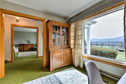 Quaint Elkton Home near Shenandoah National Park! - main image