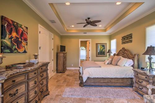 Lavish Marco Island Retreat Less Than 2 Mi to the Beach! - image 2