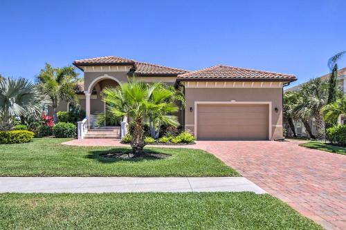 Lavish Marco Island Retreat Less Than 2 Mi to the Beach!
