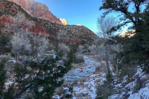 La Verkin House with Hot Tub - 30 Mins to Zion! - image 6