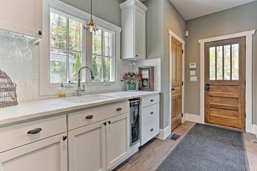Tryon Smart Home with Hot Tub - 18 Mins from TIEC! - image 6