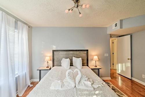 Updated Condo with Pool Access Mins to Surfside Beach - image 9