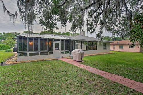 Riverfront Dunnellon Home with Private Dock - Dogs OK