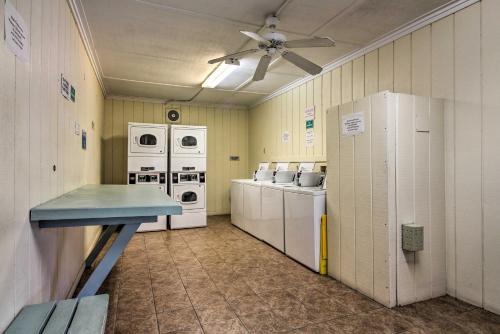Hilton Head Island Condo with Pool - Steps to Beach! - image 3