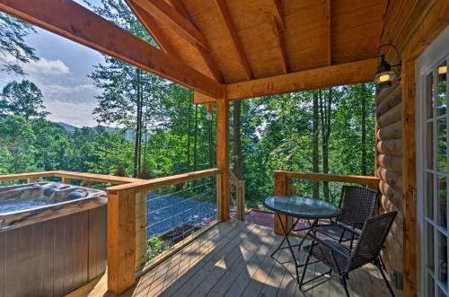 Bryson City Studio with Hot Tub - Near Nantahala!