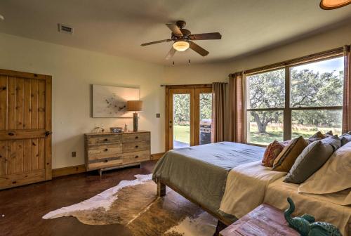 Rustic Hill Country Home with Porch Near The Wineries - image 7