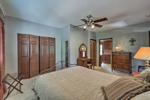 Quiet Prescott Forest Retreat Cottage with Patio!