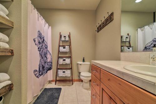 Cozy Winter Park Condo with Patio - Walk to Main St! - image 5