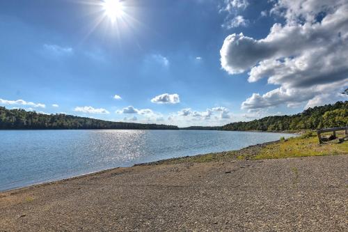 Cozy Kirby Getaway with Patio, Near Lake Greeson!