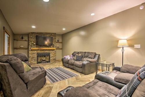 . Spacious Kunkletown Home with Full Game Room and Deck!