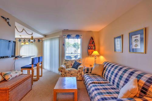 Charming Port Clinton Condo with Community Amenities in Port Clinton, USA