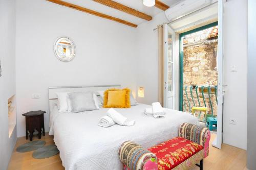 Apartments by the sea Split - 17966 Split 