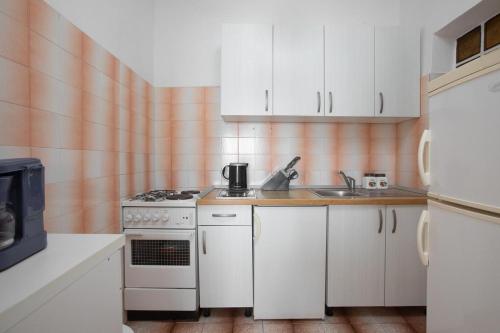 Apartment Podgora 11469a - image 8