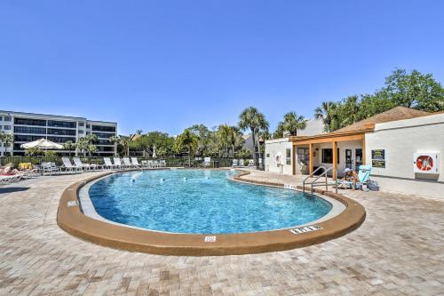 Siesta Key Condo Resort Amenities, Walk to Beach! in Siesta Key, USA