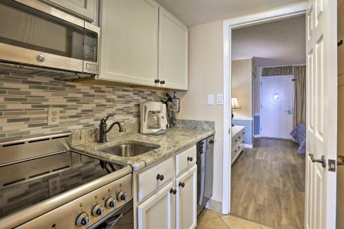 Resort Condo - 5 Miles to Myrtle Beach Boardwalk!
