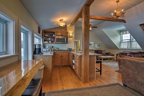 Lakefront Family Home with Fire Pit, 13 Mi to Stowe! in Lake Elmore, USA