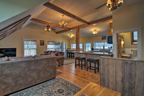 Lakefront Family Home with Fire Pit, 13 Mi to Stowe! in Lake Elmore, USA