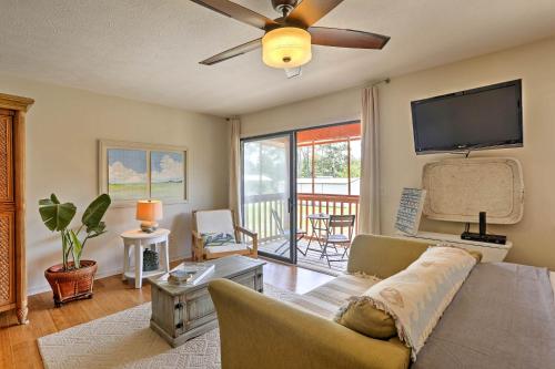 Cute PCB Studio Condo by Lake Powell with Pool Access