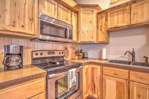 Cabin by the River Visited by Treehouse Masters! - image 7