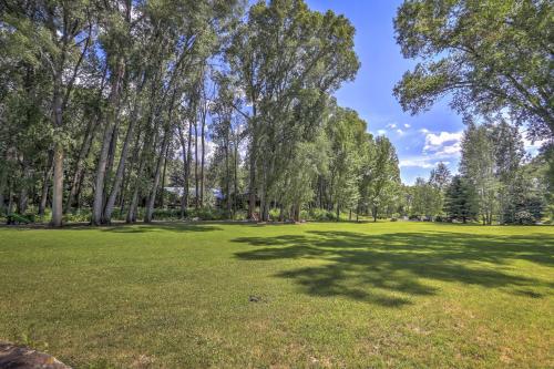 Peaceful Mancos Hideaway with Unbeatable River Views - main image