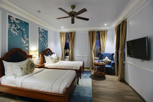 room detail thumbnail 0