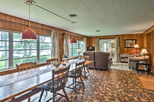 Historic Lakefront Gem about 6 Mi to Bok Tower Gardens in Dundee (FL)