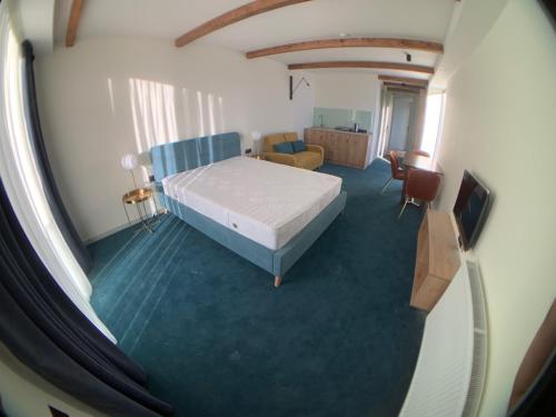 New Gudauri Atrium walking distance to Ski lifts