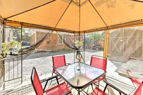 Charming Historic Condo - Walk to Downtown and UW Charming Historic Condo - Walk to Downtown and UW