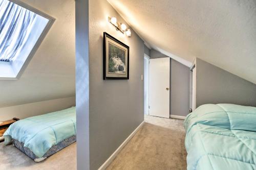 Charming Historic Condo - Walk to Downtown and UW Charming Historic Condo - Walk to Downtown and UW