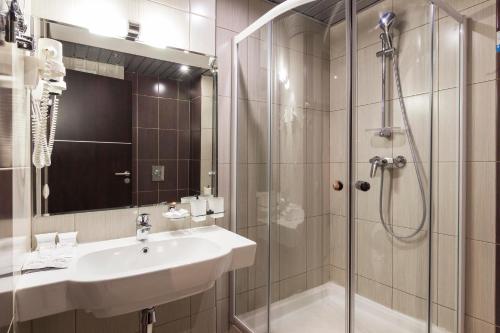 Small Double or Twin Room