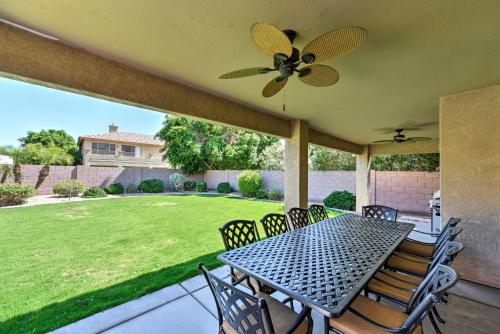 Spacious Litchfield Park Home with Yard, Heated Pool in ลิตช์ฟิลด์พาร์ค
