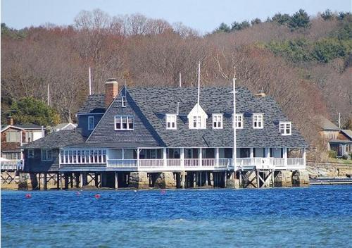 Elegant Gloucester Beach Getaway with Ocean Views! - image 9