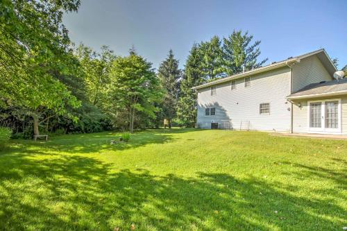 Private Plymouth Hideaway - 13 Miles to Ann Arbor! - image 8