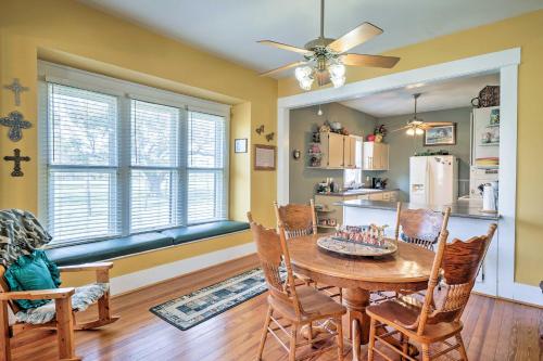 Lampasas Ranch Cabin on 1,200 Acres with Large Yard! in Lampasas (TX)