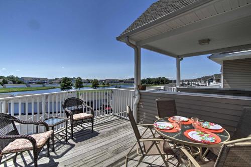 Ocean View Condo by Bethany Beach with Balcony!