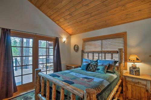 Cabin on Rainbow Lake Views, Hot Tub and Dock, Pinetop-Lakeside (zdjęcie 9)