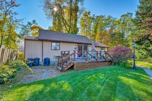Walk to Beach! Bolton Landing Cottage w/ Deck