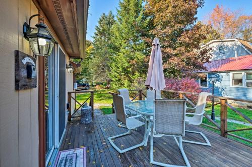 Bolton Landing Cottage with Deck, Walk to Beach! in Bolton Landing (NY)