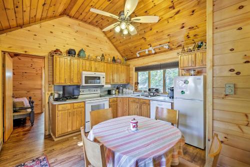 Bolton Landing Cottage with Deck, Walk to Beach! in Bolton Landing, USA
