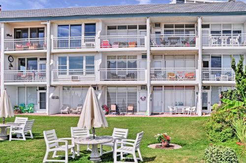 Virginia Beach Studio with Pool Access-Steps to Beach - main image