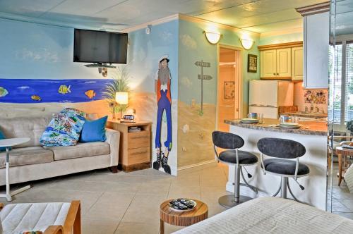 Virginia Beach Studio with Pool Access-Steps to Beach - image 4