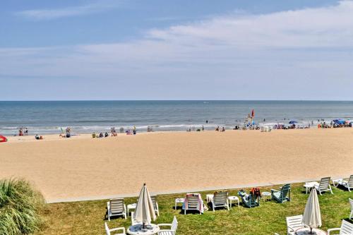 Virginia Beach Studio with Pool Access-Steps to Beach - image 12